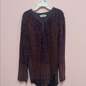 Lucky Brand Burgundy and Navy Blouse